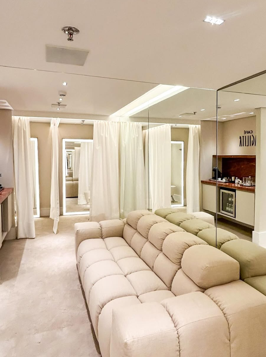 Cabine e lounge preparados